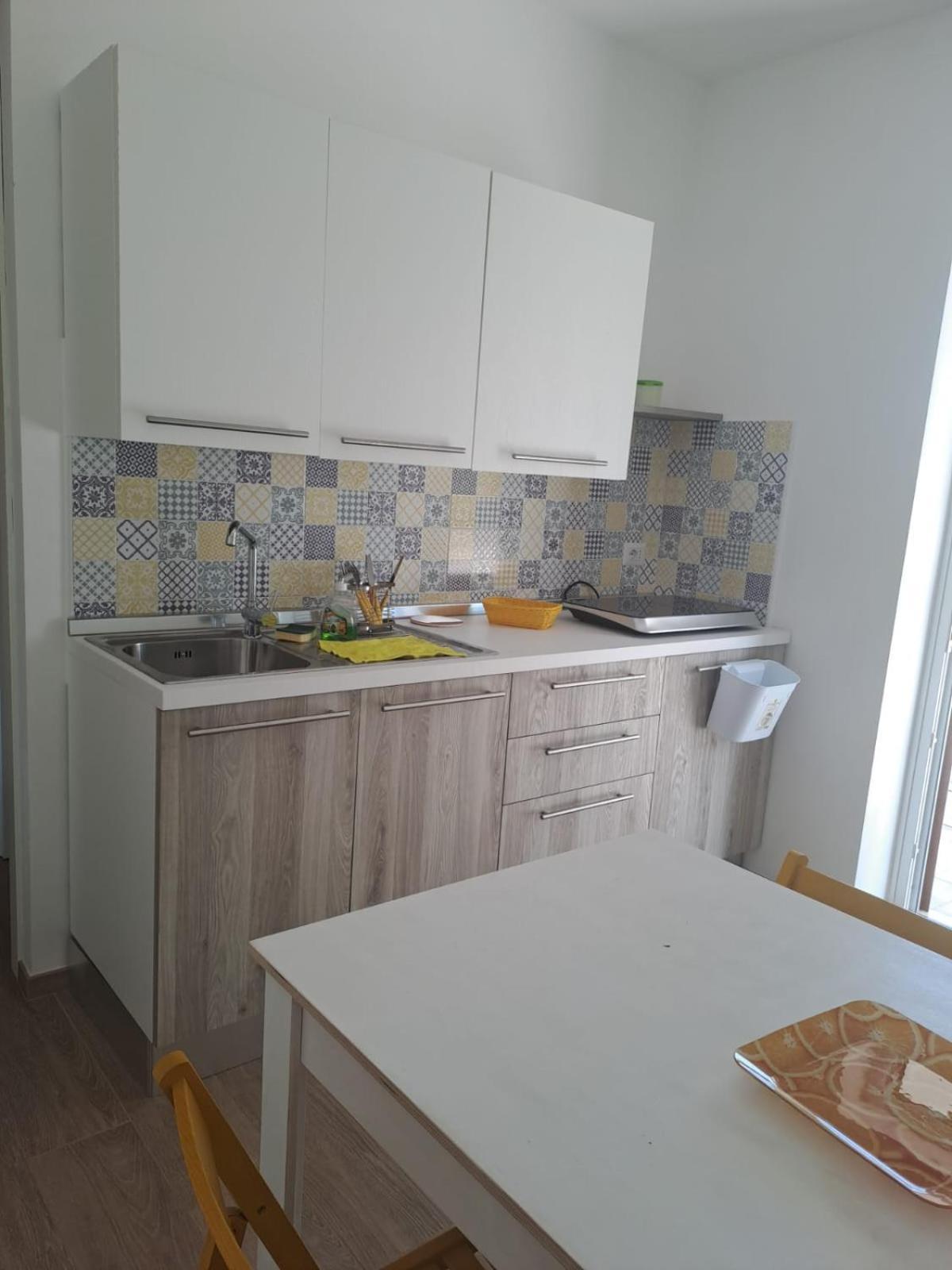 Borgo Rosoli Весте Екстериор снимка